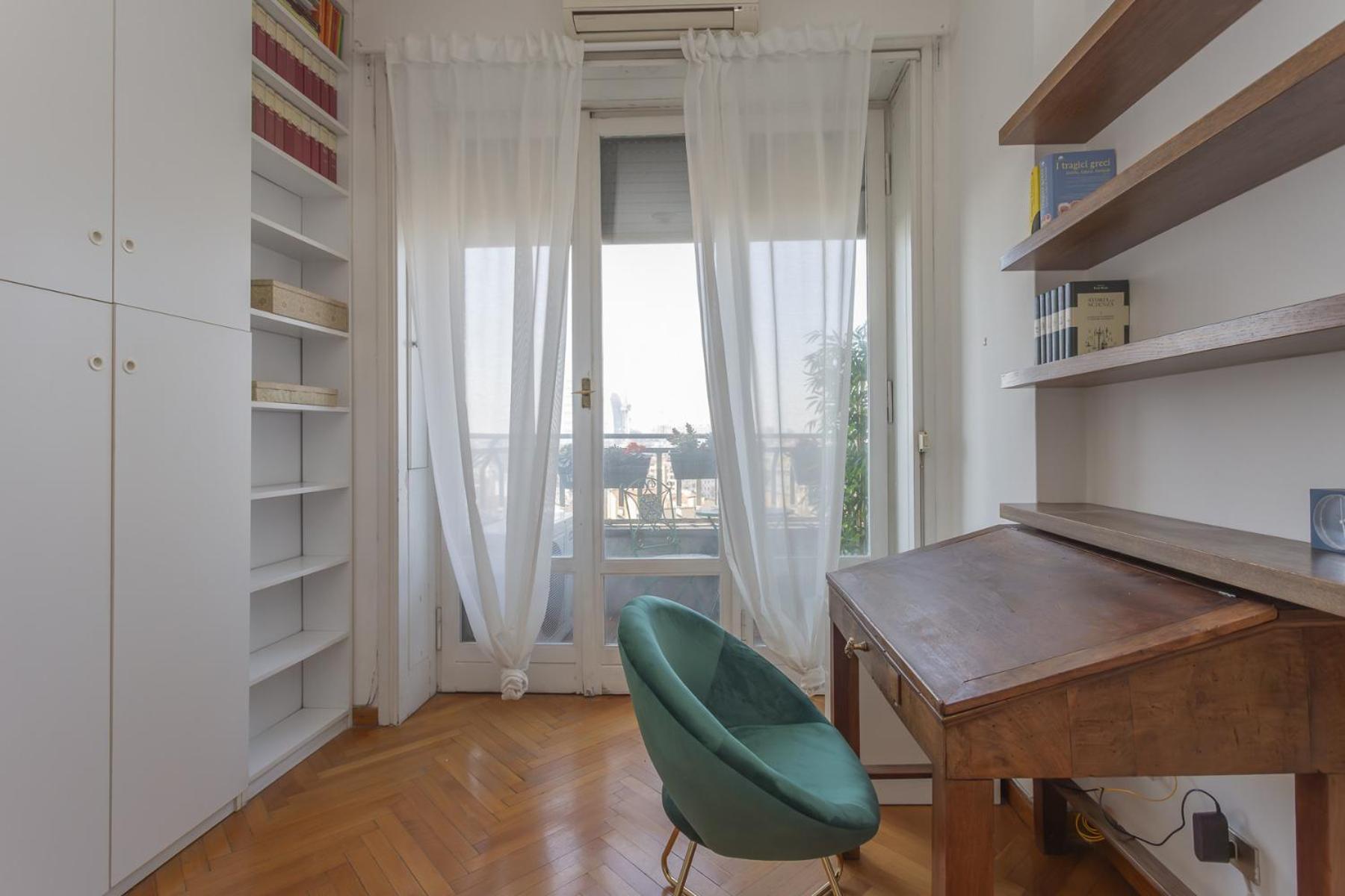 Skyline View Biancamano 1 Bdr With Balcony By Rentopolis Milán Exteriér fotografie